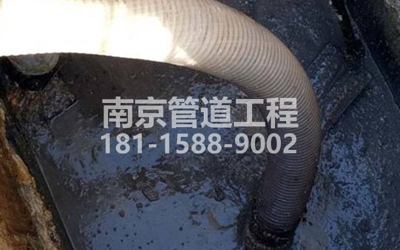 213晏公庙抽粪
